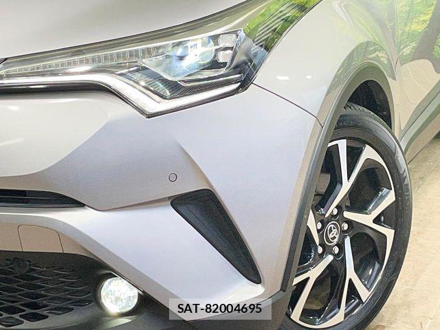 Toyota C-HR 2017-07 8524049-11