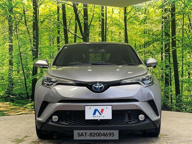 Toyota C-HR 2017-07 8524049-13
