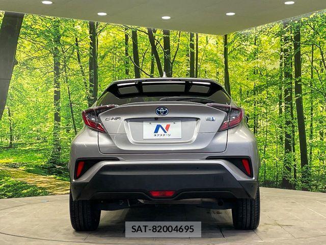 Toyota C-HR 2017-07 8524049-14