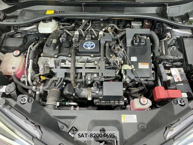 Toyota C-HR 2017-07 8524049-17