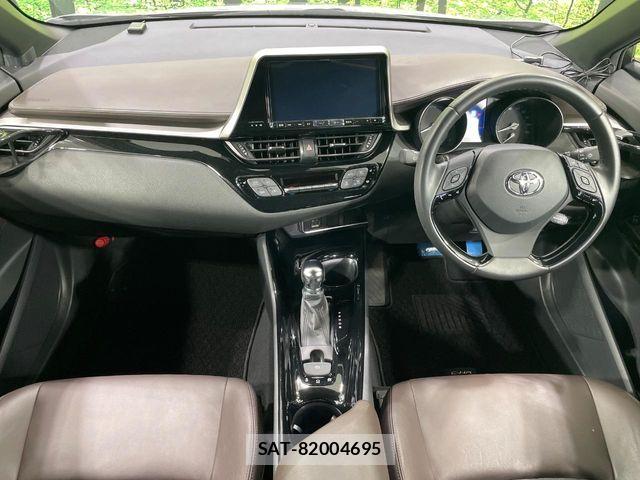 Toyota C-HR 2017-07 8524049-1