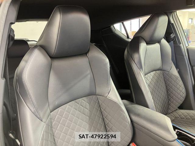 Toyota C-HR 2021-01 8524046-21