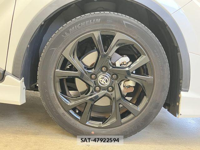 Toyota C-HR 2021-01 8524046-26