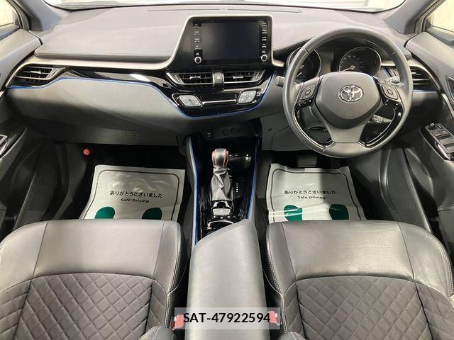 Toyota C-HR 2021-01 8524046-27