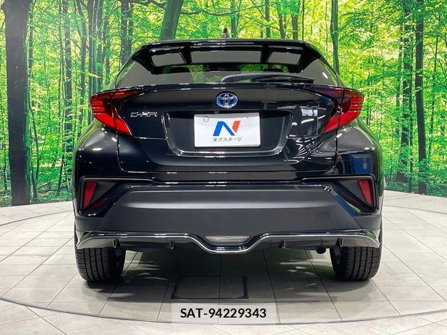 Toyota C-HR 2020-01 8524045-14