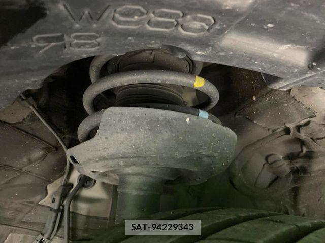 Toyota C-HR 2020-01 8524045-19