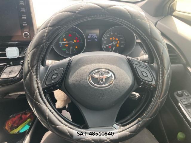 Toyota C-HR 2020-03 8524053-13