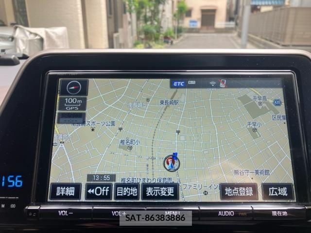Toyota C-HR 2017-06 8561410-23