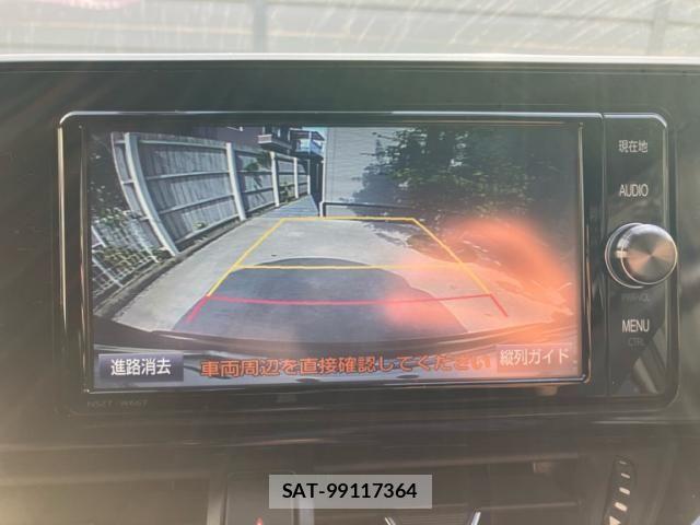 Toyota C-HR 2018-07 8561409-18