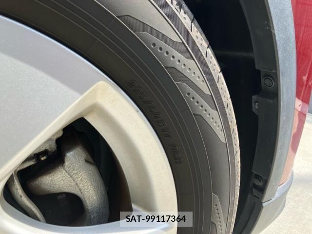 Toyota C-HR 2018-07 8561409-7