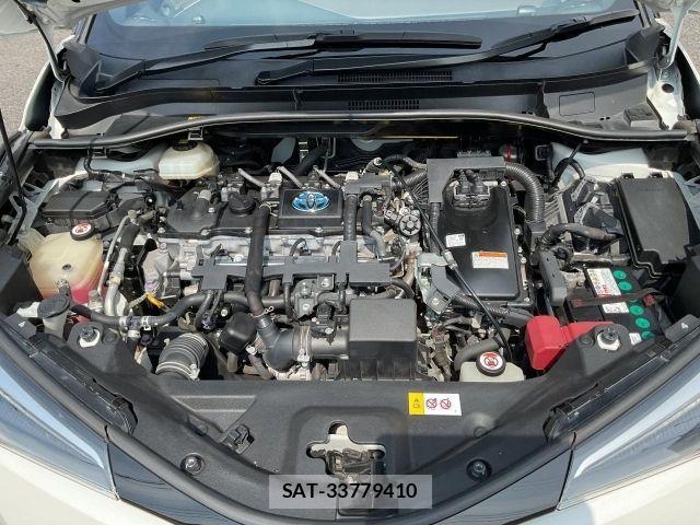 Toyota C-HR 2017-12 8561402-14