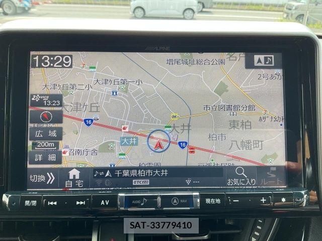 Toyota C-HR 2017-12 8561402-19