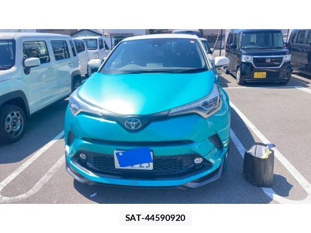 Toyota C-HR 2018-07 8561405-0