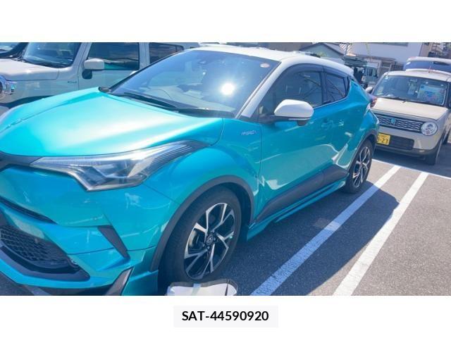Toyota C-HR 2018-07 8561405-2