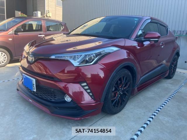 Toyota C-HR 2017-09 8561411-2