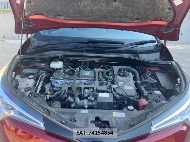 Toyota C-HR 2017-09 8561411-7