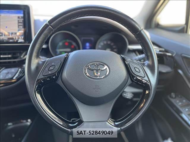 Toyota C-HR 2018-03 8561401-19
