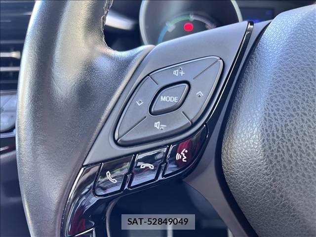 Toyota C-HR 2018-03 8561401-20