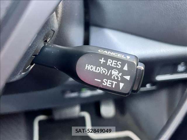 Toyota C-HR 2018-03 8561401-23