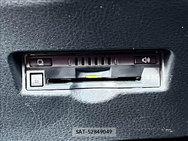Toyota C-HR 2018-03 8561401-27
