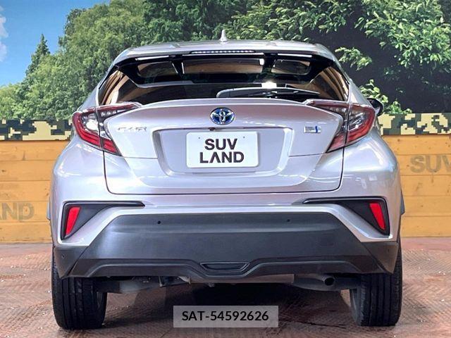 Toyota C-HR 2017-10 8561407-15