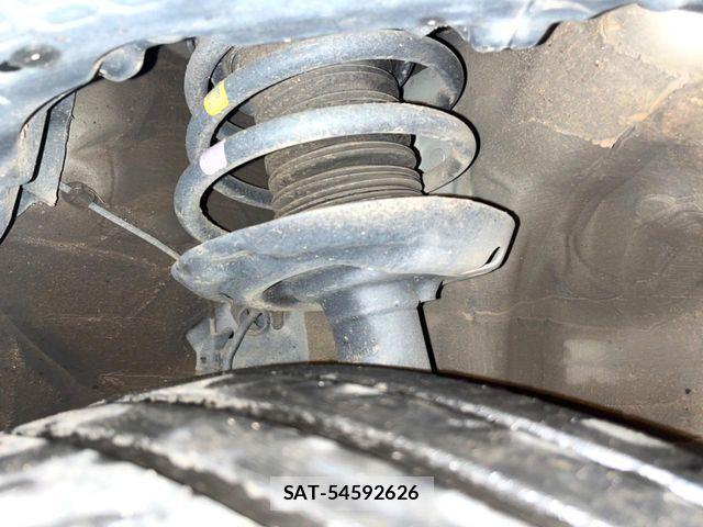 Toyota C-HR 2017-10 8561407-18