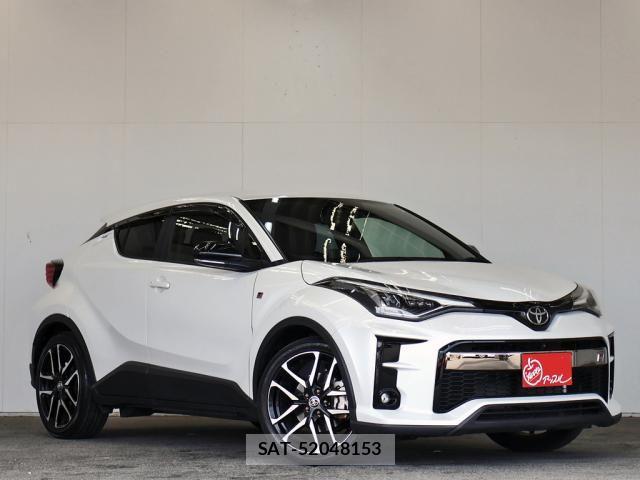 Toyota C-HR 2020-05 8561396-6