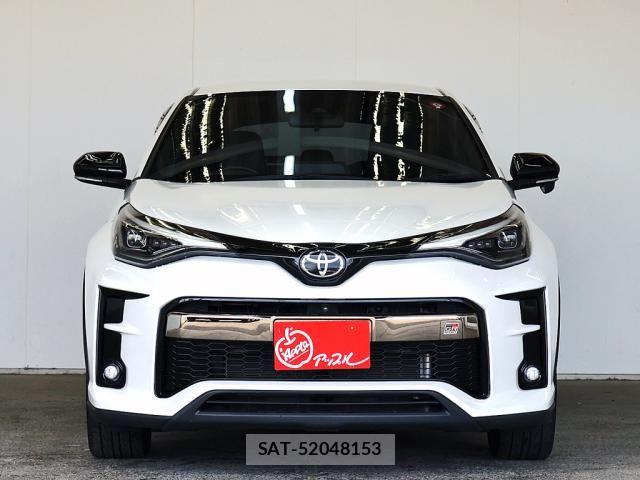 Toyota C-HR 2020-05 8561396-8