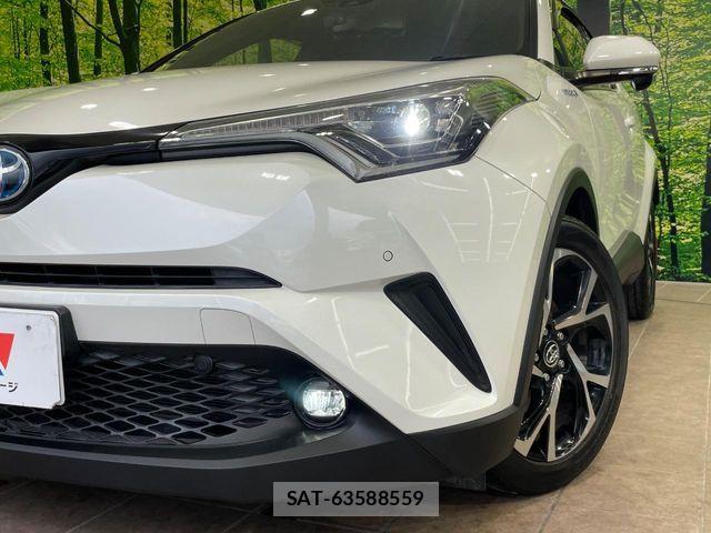 Toyota C-HR 2018-07 8561399-11