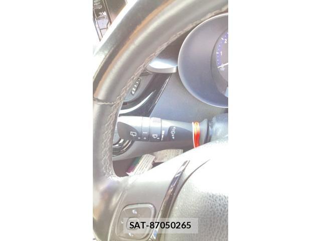 Toyota C-HR 2019-01 8561400-15