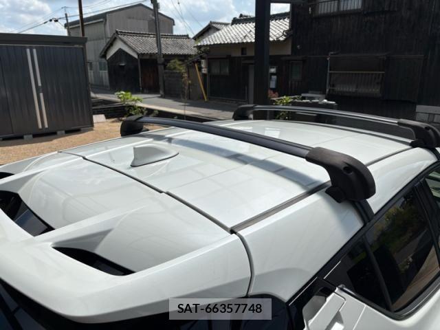 Toyota C-HR 2016-12 8561408-2