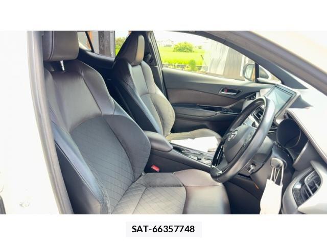 Toyota C-HR 2016-12 8561408-6