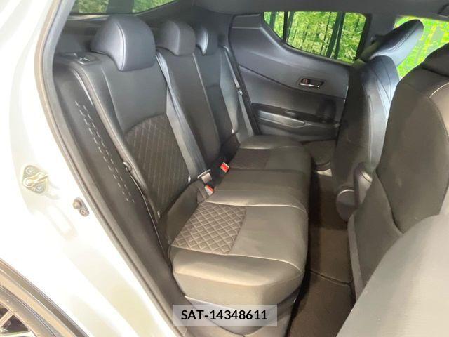 Toyota C-HR 2020-09 8561397-8