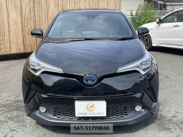 Toyota C-HR 2017-07 8561406-16