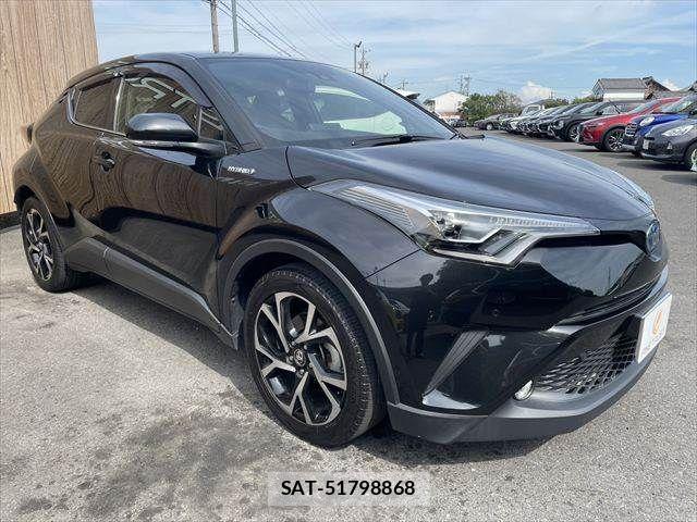 Toyota C-HR 2017-07 8561406-17