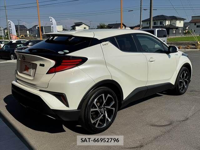 Toyota C-HR 2020-03 8561403-14