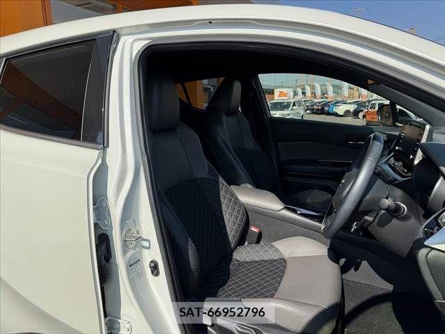 Toyota C-HR 2020-03 8561403-15