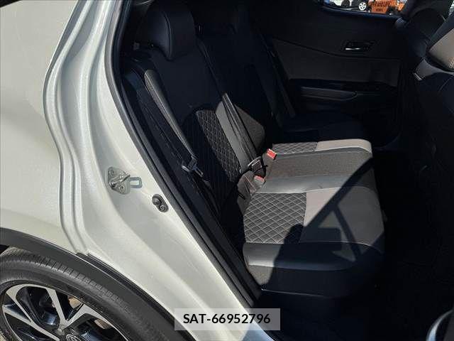 Toyota C-HR 2020-03 8561403-16