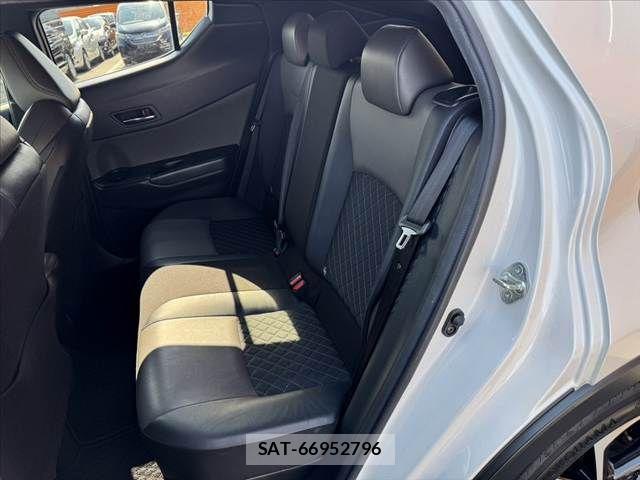 Toyota C-HR 2020-03 8561403-18