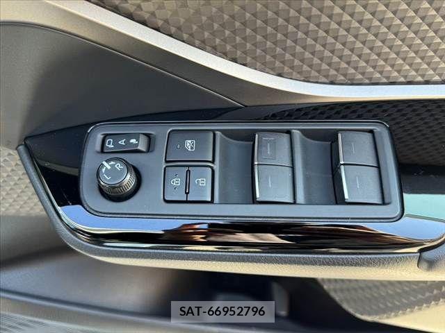 Toyota C-HR 2020-03 8561403-20