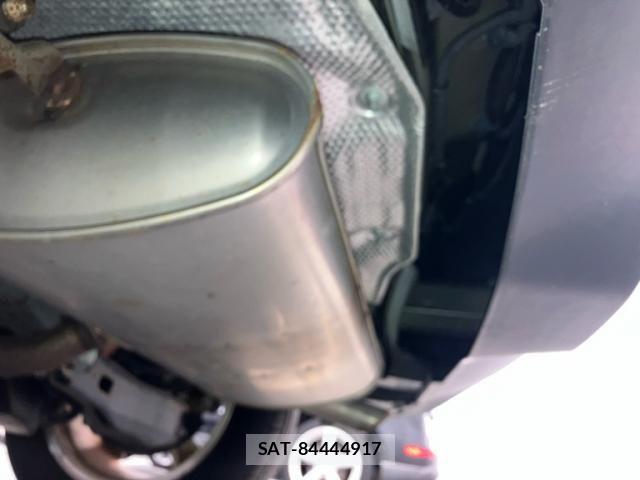 Toyota C-HR 2018-11 8561398-11