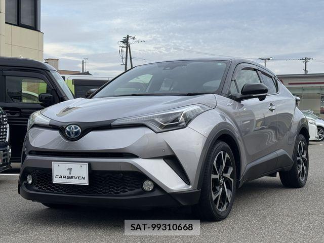 Toyota C-HR 2017-12 8626153-9