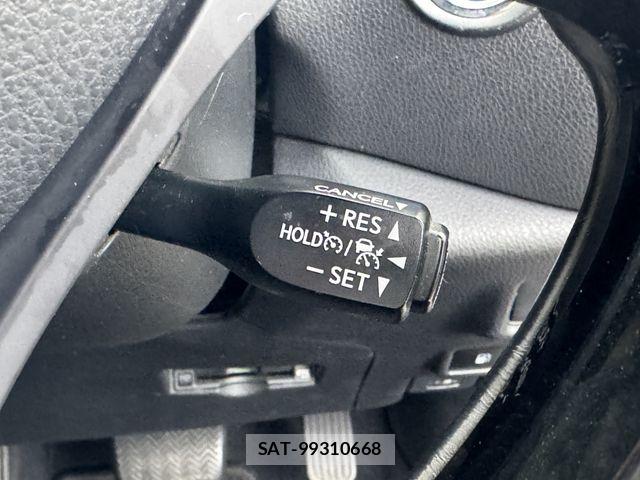 Toyota C-HR 2017-12 8626153-16