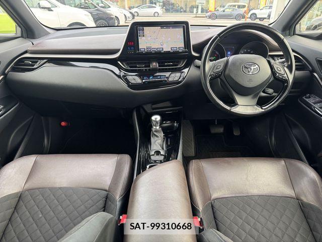 Toyota C-HR 2017-12 8626153-1