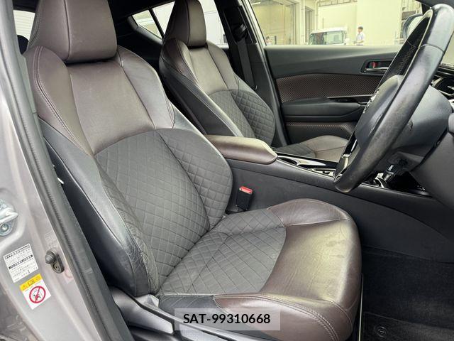 Toyota C-HR 2017-12 8626153-22