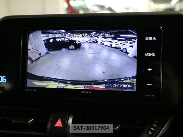 Toyota C-HR 2017-04 8626145-14
