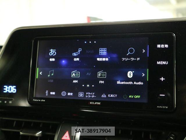 Toyota C-HR 2017-04 8626145-16