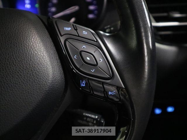 Toyota C-HR 2017-04 8626145-20