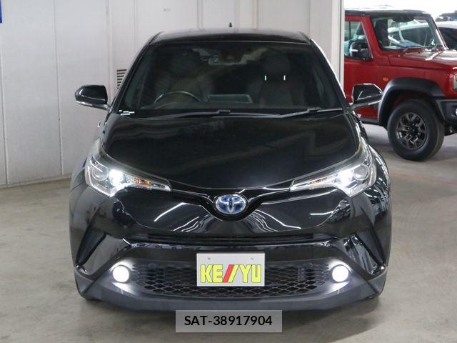 Toyota C-HR 2017-04 8626145-4