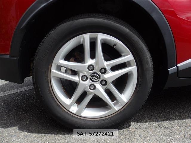 Toyota C-HR 2019-11 8626148-17